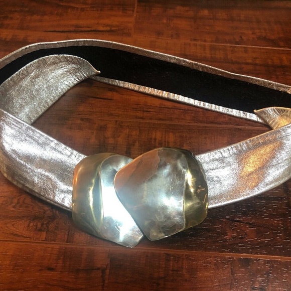 VINTAGE Brass Hammered Buckle Metallic Silver Belt main image 7